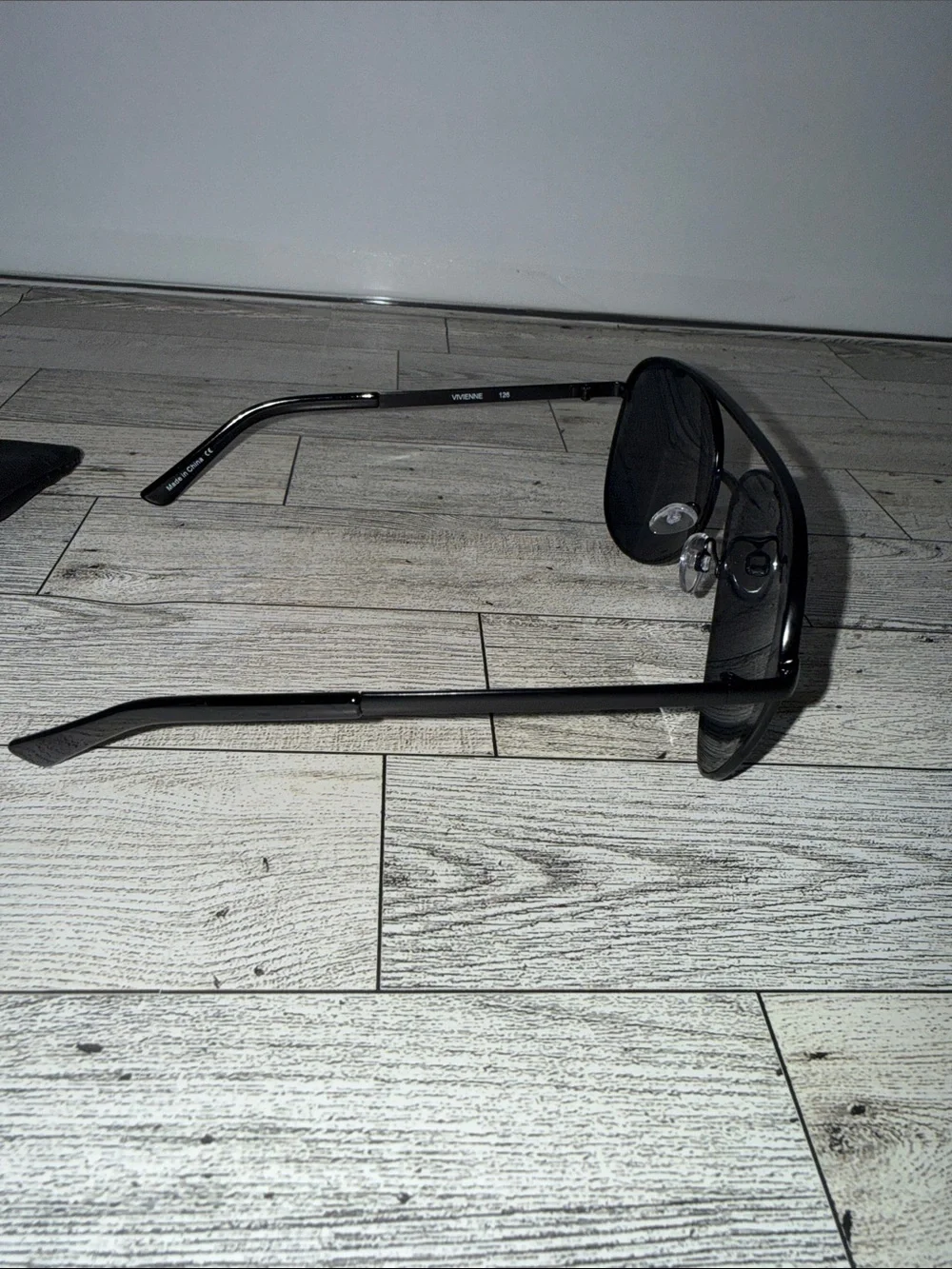 New Quay Australia Black Metal Aviator Sunglasses